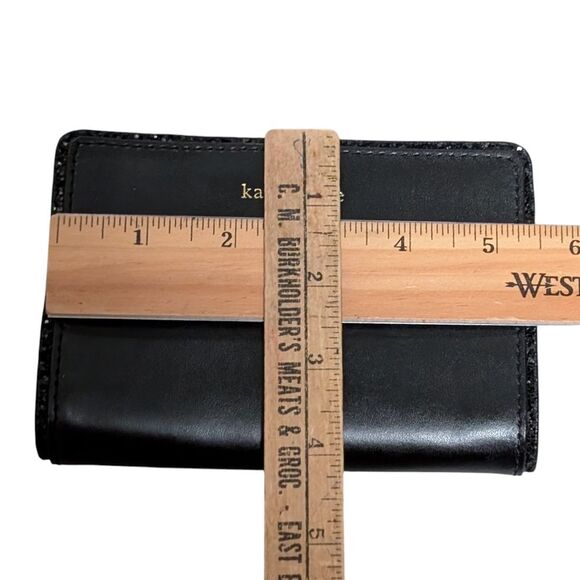 Kate Spade NY Wallet black Tellie leather glitter organizer billfold Tab close - Picture 3 of 8